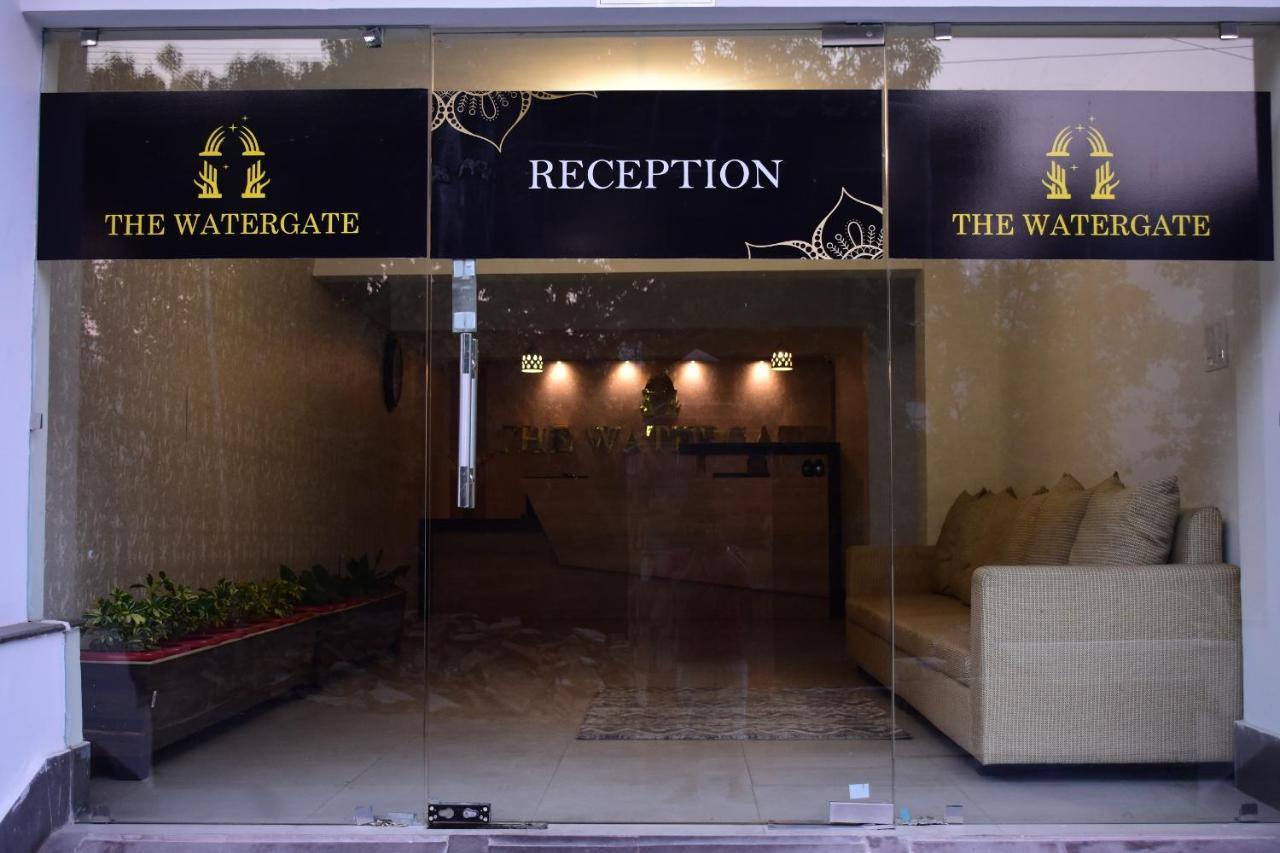 Aaroham The Watergate Hotel Bhīm Tāl Exterior foto